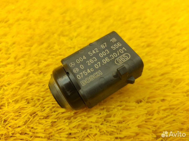 Датчик парковки Mercedes-Benz W639 M112.976 3.7