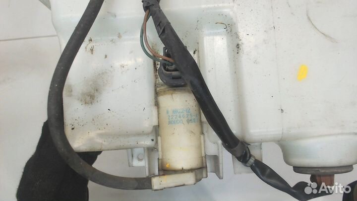 Бачок омывателя Infiniti G, 2010