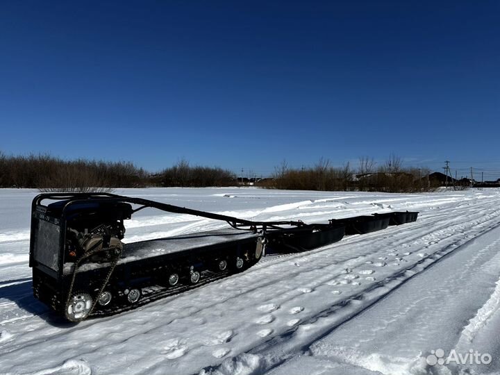 Мотобуксировщик (мотособака ) с санями