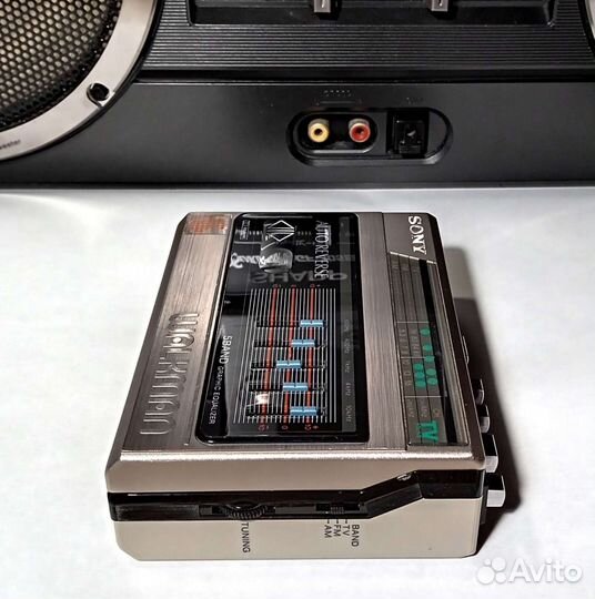 Кассетный плеер Sony Walkman