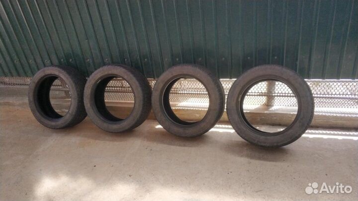 Bridgestone Blizzak Revo2 205/55 R16