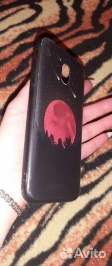 Чехлы на телефон