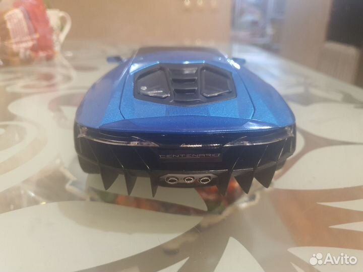 Lamborghini Centenario 1:18 Maisto