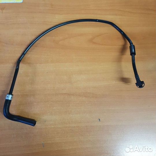 Трубка охлаждения Opel Astra H 1.6