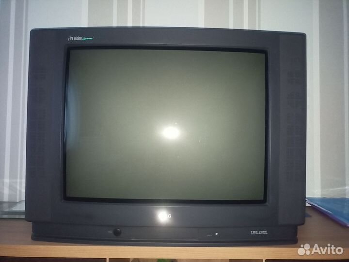 Телевизор LG Art vision Green