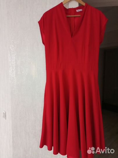 Платье женское