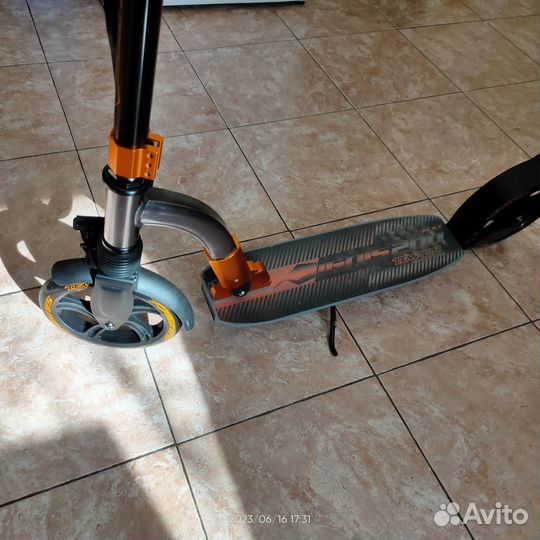 Самокат Tempish Ignis 200 flex