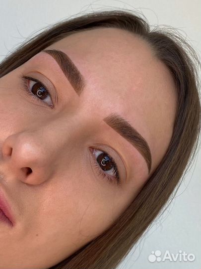 Оформление и окрашивание бровей