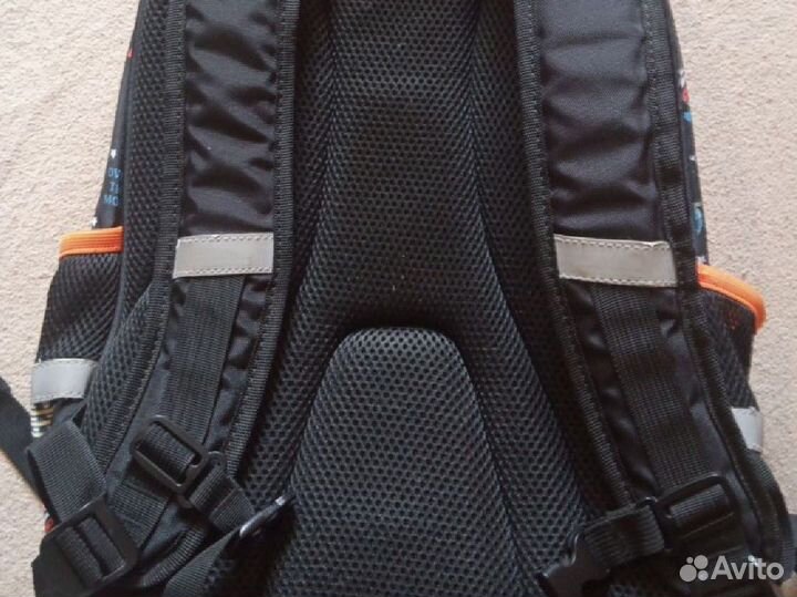 Портфель школьный для мальчика