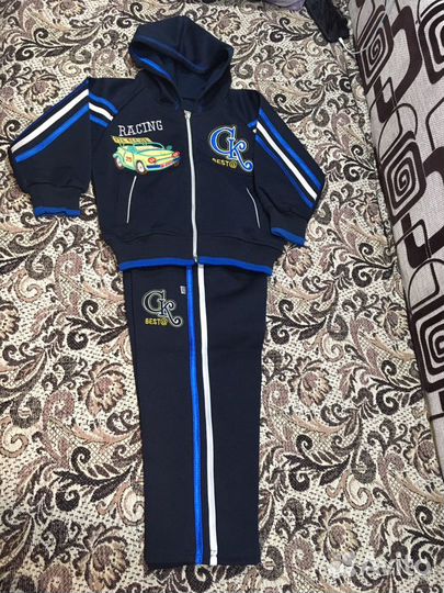 Спортивный костюм на мальчика