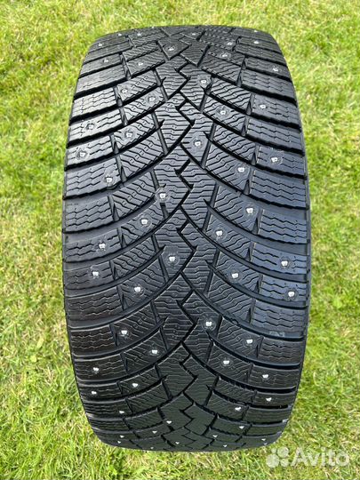 Pirelli Scorpion Ice Zero 2 315/35 R21 и 275/40 R21 107H