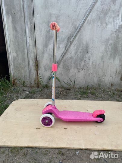 Самокат детский от самых маленьких