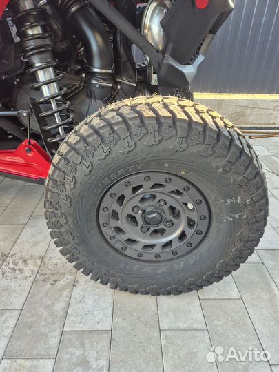 Шины новые maxxis liberty 32-10-15