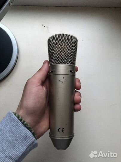 Студийный микрофон behringer B-2 PRO