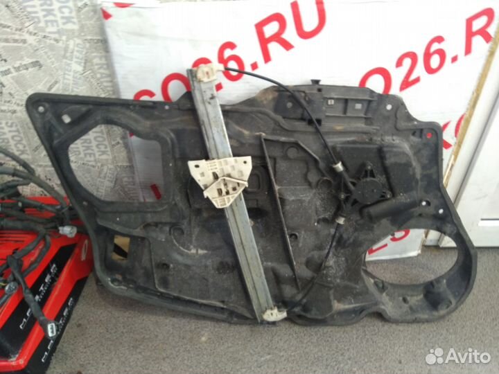 Стеклоподъемник передний правый Mazda6 GG