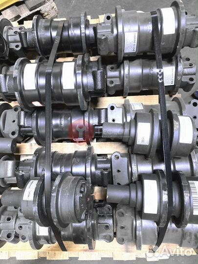 Каток поддерживающий Doosan 230LC-V