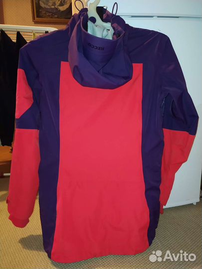 Куртка женская для катания на сноуборде или лыжах