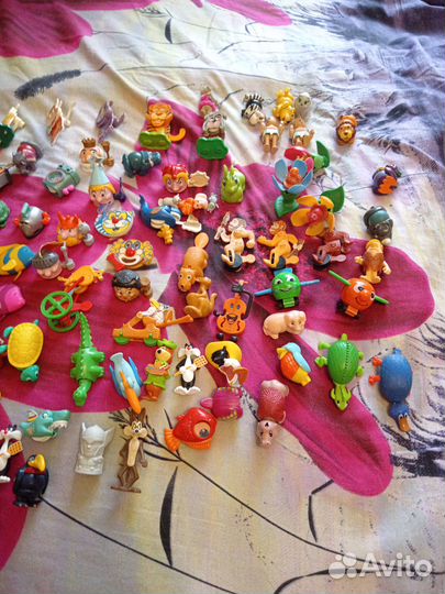 Игрушки из киндера