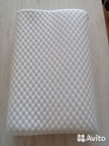 Подушки новые - ортопедическая и обычная