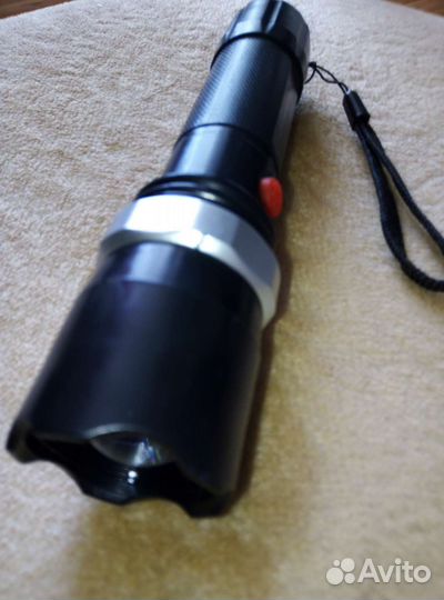 Фонарик ручной карманный