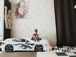 Детская кровать машинка