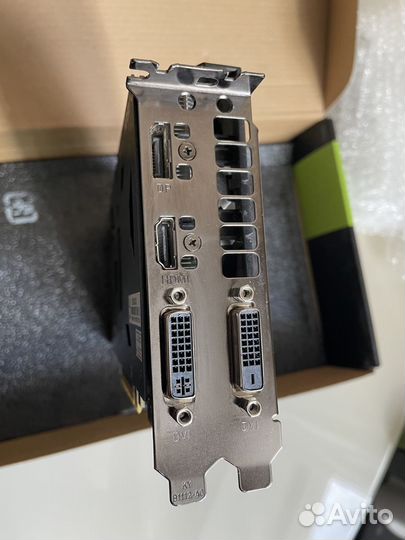 Видеокарта Asus ROG-strix GTX 1050 ti 4gb Gaming