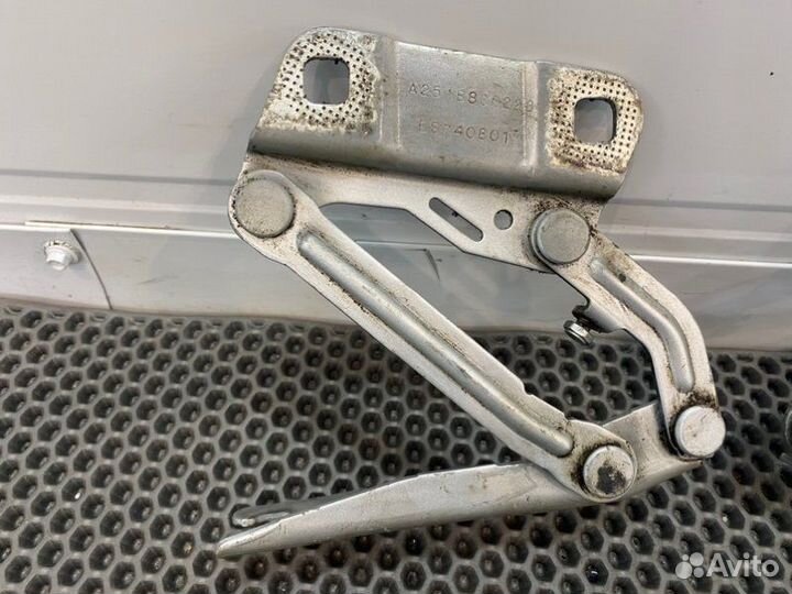 Петля капота Mercedes-Benz Ml 320 W164 OM 642.940