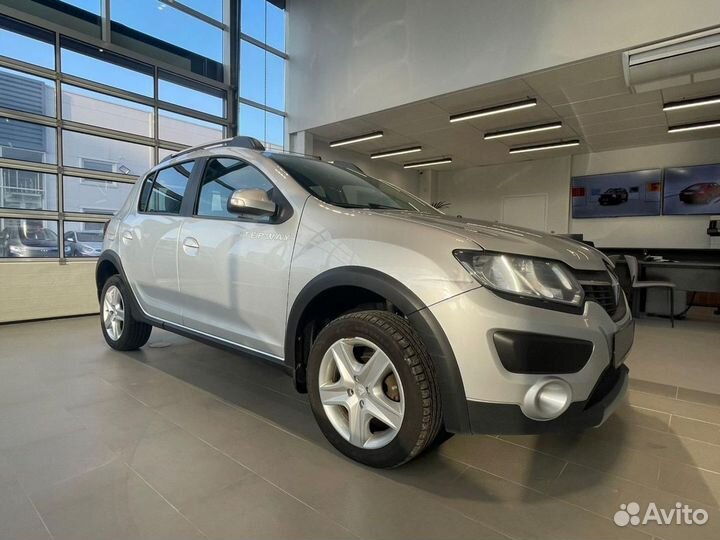 Renault Sandero Stepway 1.6 AT, 2018, 110 300 км