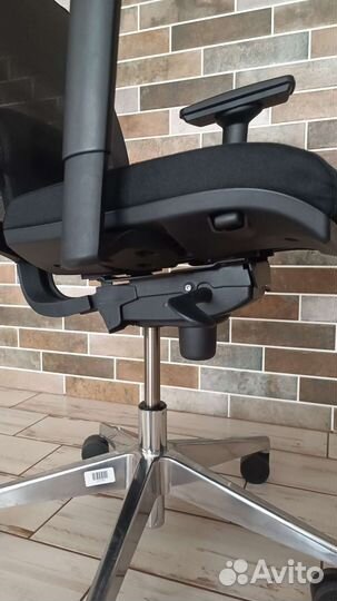 Компьютерное кресло Narbutas Diva