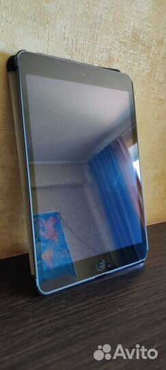 Планшет iPad 2 mini