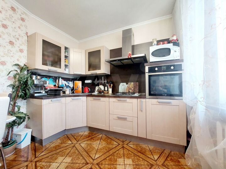 2-к. квартира, 97,5 м², 12/14 эт.