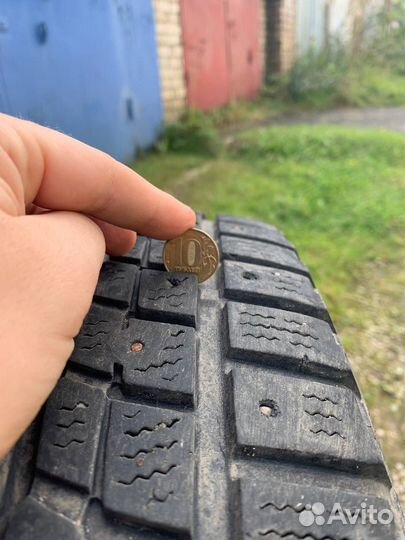 Dunlop SP Winter Ice 01 235/65 R17 108T