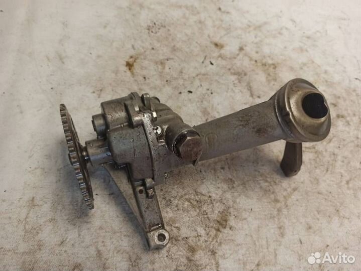 Насос масляный A6031803001