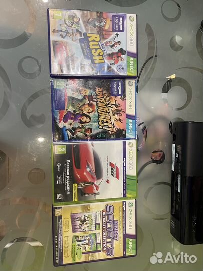 Xbox 360 e в отличном состоянии