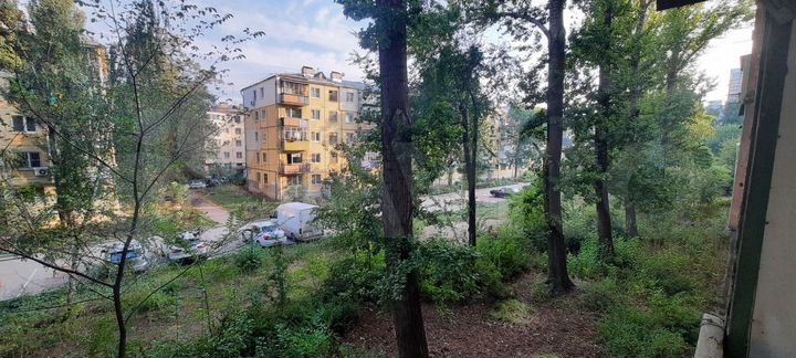 2-к. квартира, 47 м², 2/5 эт.