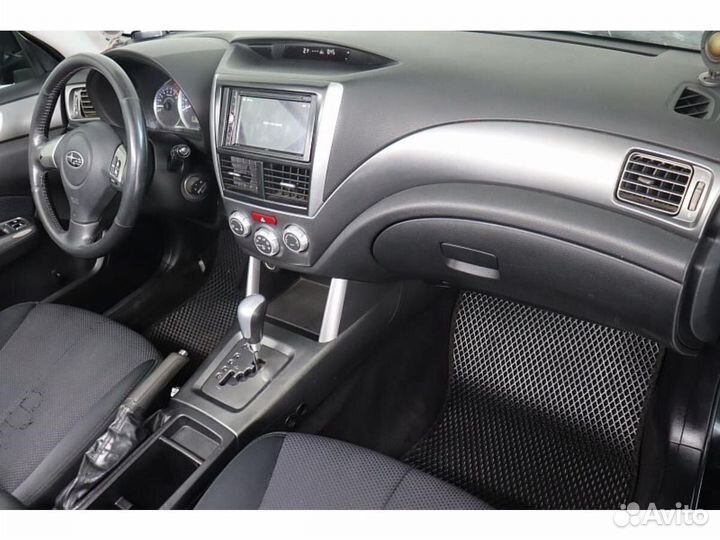 Subaru Forester 2.0 AT, 2011, 112 650 км
