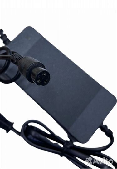 Зарядное устройство для гироскутера