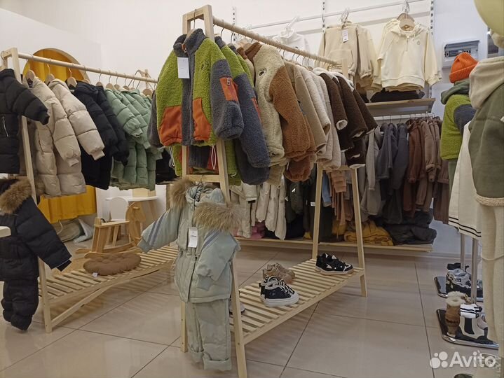 Вешалки напольные