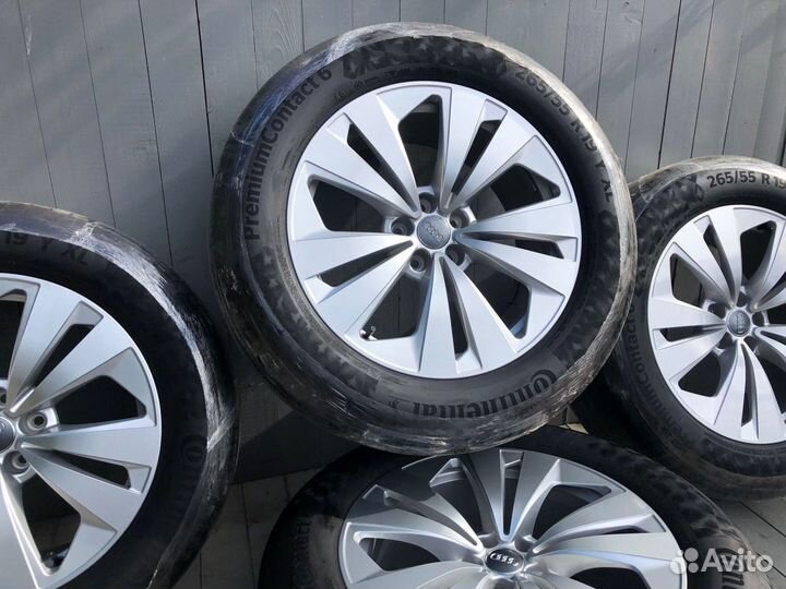 Оригинальные колеса на Audi Q8 / Q7 4M R19