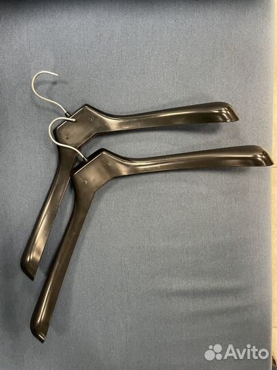 Продаю мужские плечики для верхней одежды