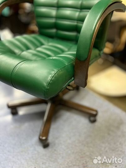 Компьютерное кресло