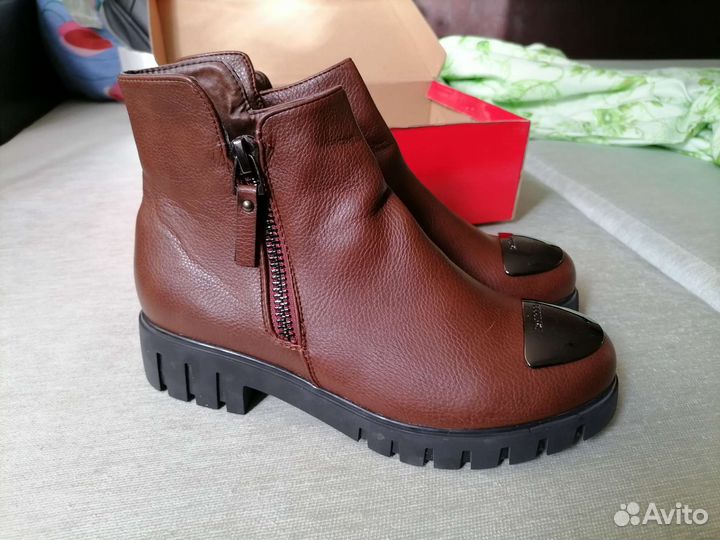 Ботинки демисезонные