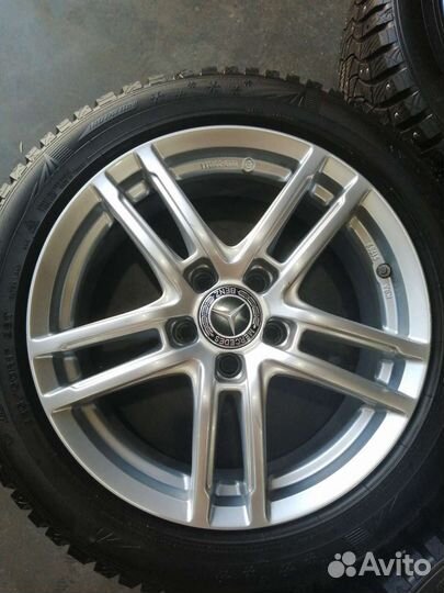 Зимние колёса Mercedes C-class 225/50/17 Dunlop