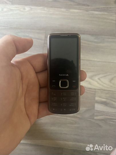 Телефон nokia 6700
