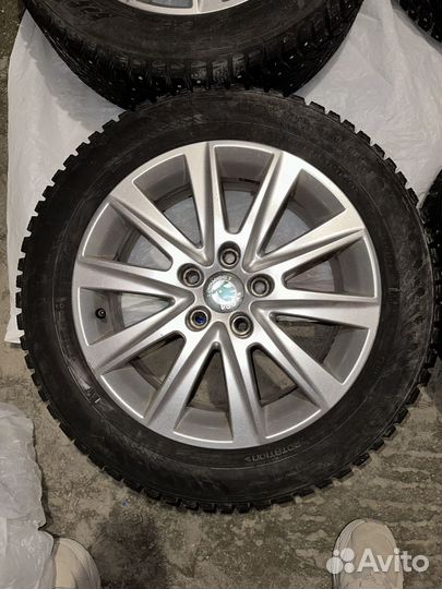 Nokian Tyres Hakkapeliitta 9 205/55 R16 94T