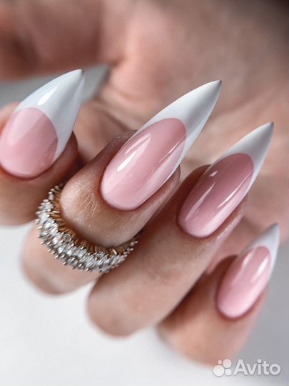 Маникюр, педикюр, наращивание