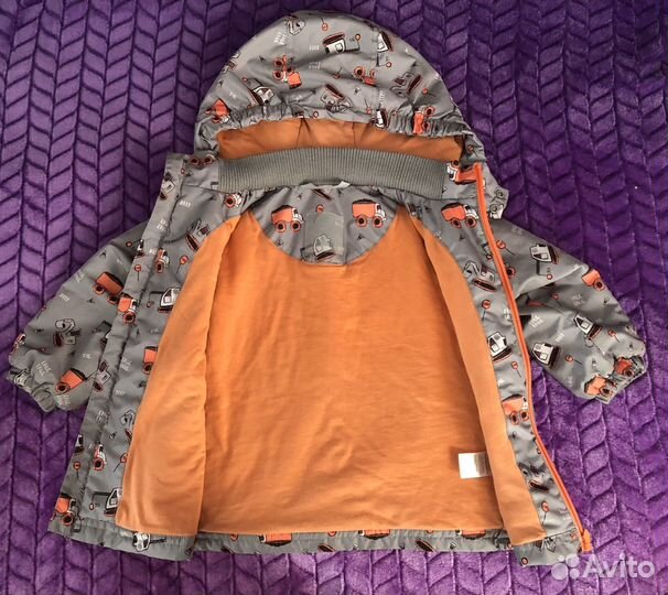 Куртка демисезонная для мальчика и джинсы 92