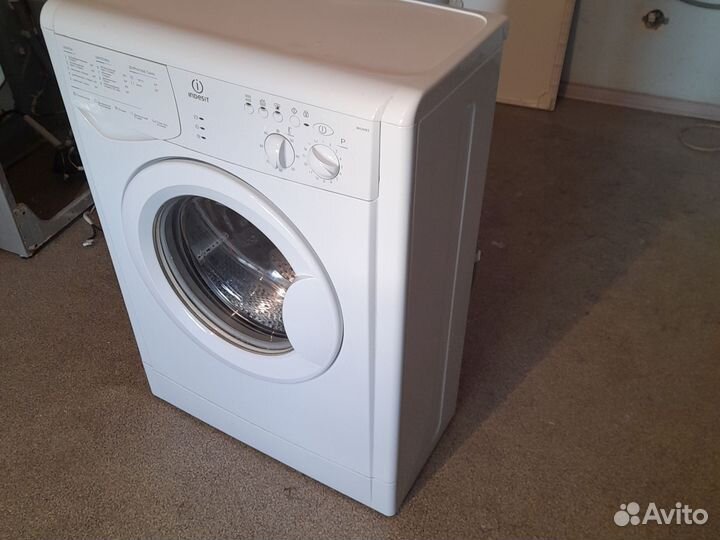 Узкий Индезит 4кг глубина 33см Рабочий Гарантия