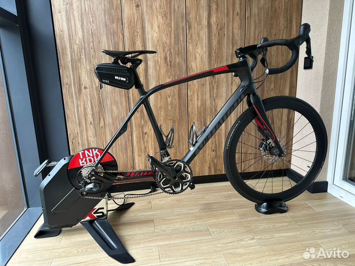 Шоссейный велосипед specialized