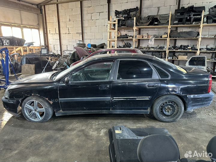 В разборе Volvo S80,1999г.в,2.4 B5244S,акпп